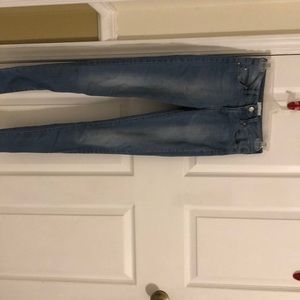 Super skinny jeans